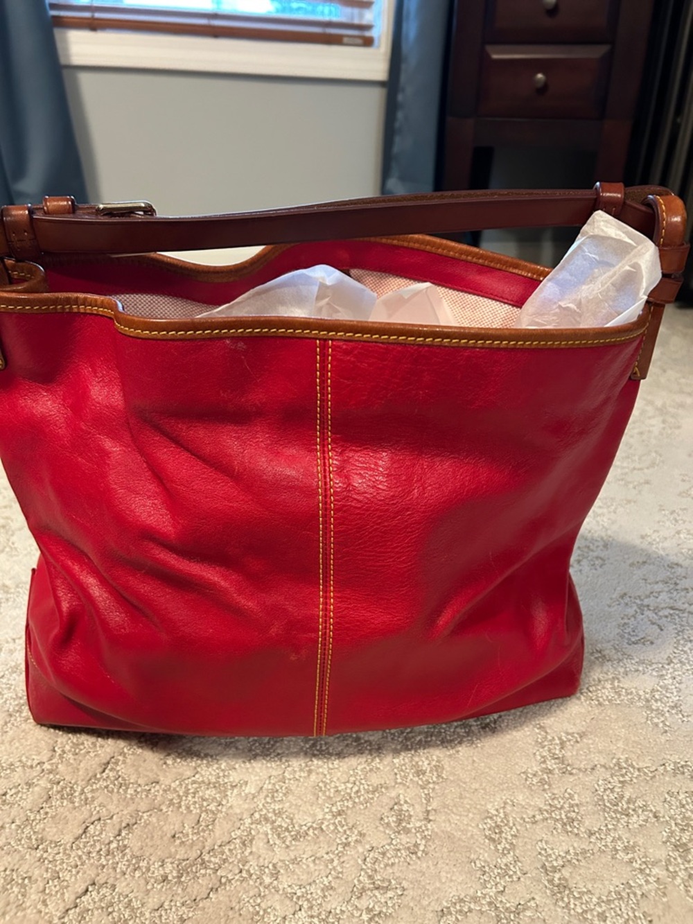 Dooney & Bourke Red Leather Shoulder Bag with Brown Trim - Picture 4 of 8